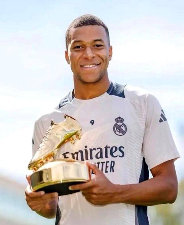 经纪人：若有球队有意圣地亚哥很正常，但他没离开米兰的想法