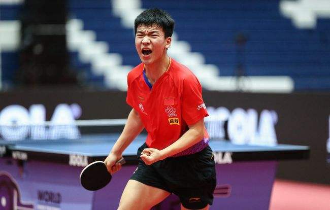 在这位年轻 在这位年轻