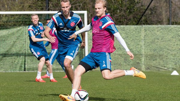 他既能担任 他既能担任